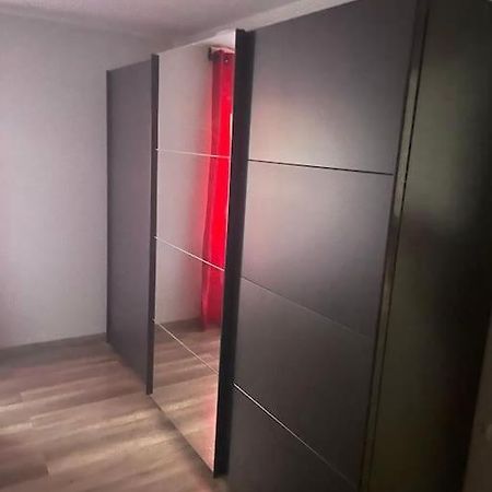 Ferienwohnung Outletcity Metzingen ميتسنغن المظهر الخارجي الصورة