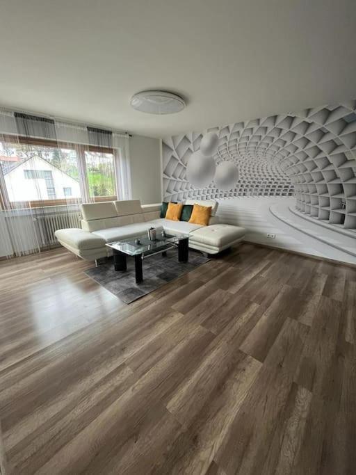 Ferienwohnung Outletcity Metzingen ميتسنغن المظهر الخارجي الصورة